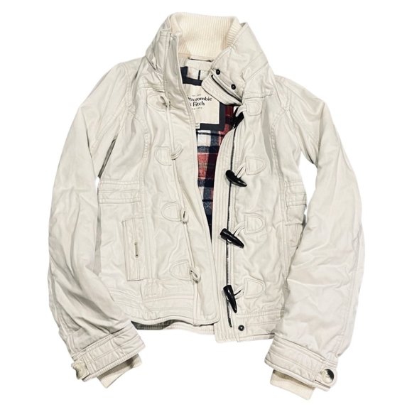 Abercrombie & Fitch Jackets & Blazers - Abercrombie and Fitch | Cream Toggle Winter Coat VGUC